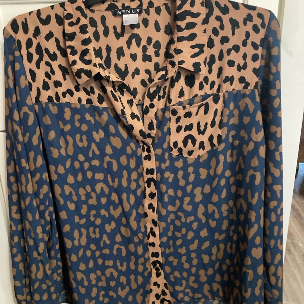 VENUS Animal Print Top in Tan and Black